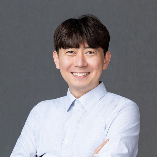 안영삼